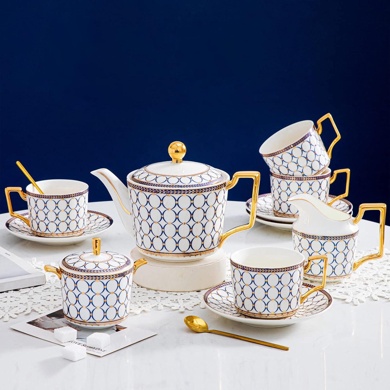 CwlwGO – Juego de servicio de té de porcelana de 15 piezas para 4, juegos de té de café de porcelana de hueso, juego de taza de té con tetera,