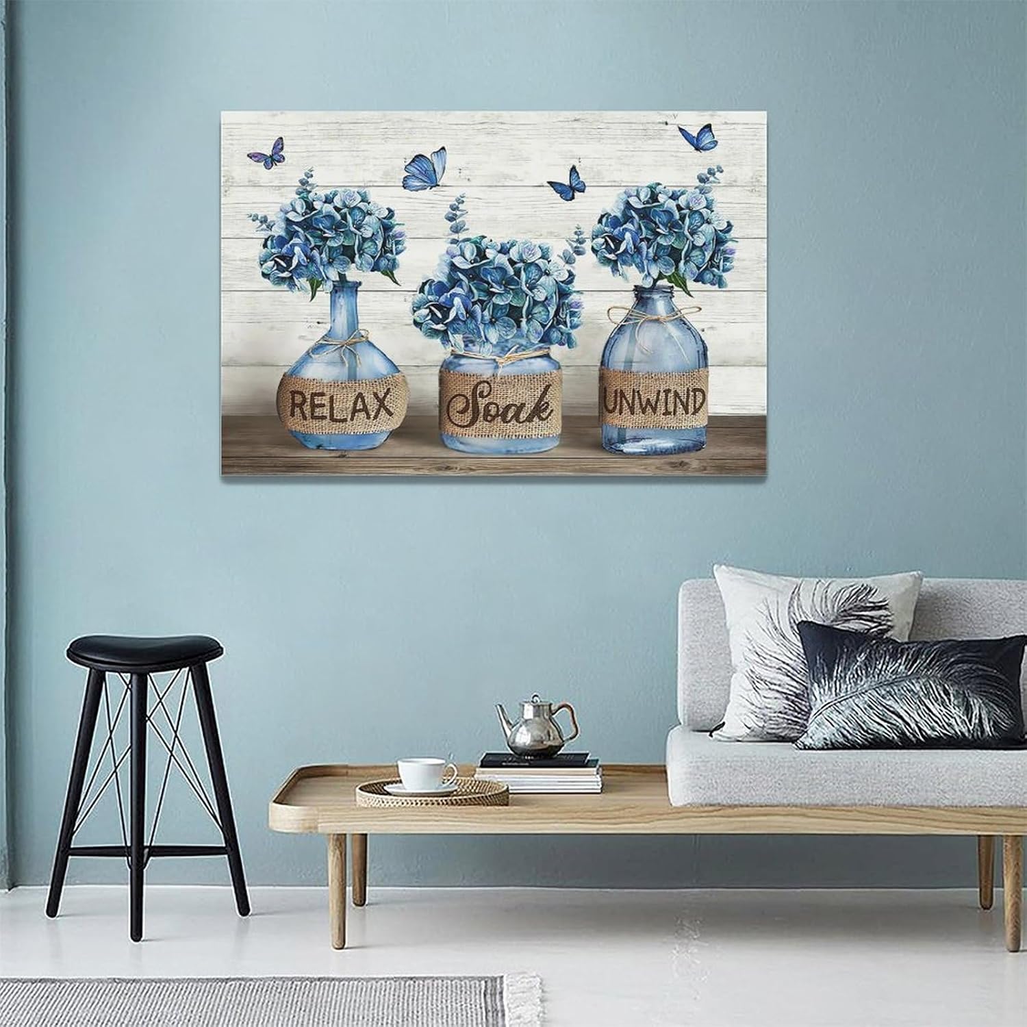 Decoración de baño de granja, arte de pared, diseño de flores de hortensias azul marino, impresiones en lienzo con texto “Country Relax Soak