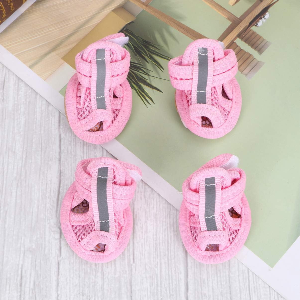 Botas para perros, 4 unidades de malla transpirable de algodón, zapatos de verano para perros, escándalos para perros, protectores de patas para
