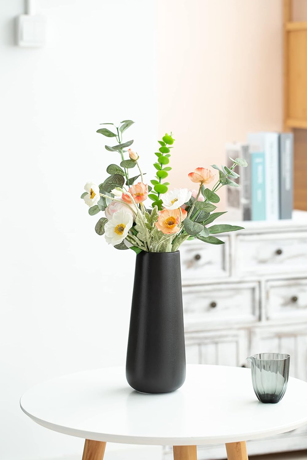 Jarrón de cerámica negro mate de 8 pulgadas de alto para flores y hierba de pampas, jarrones decorativos de estilo rústico clásico para decoración
