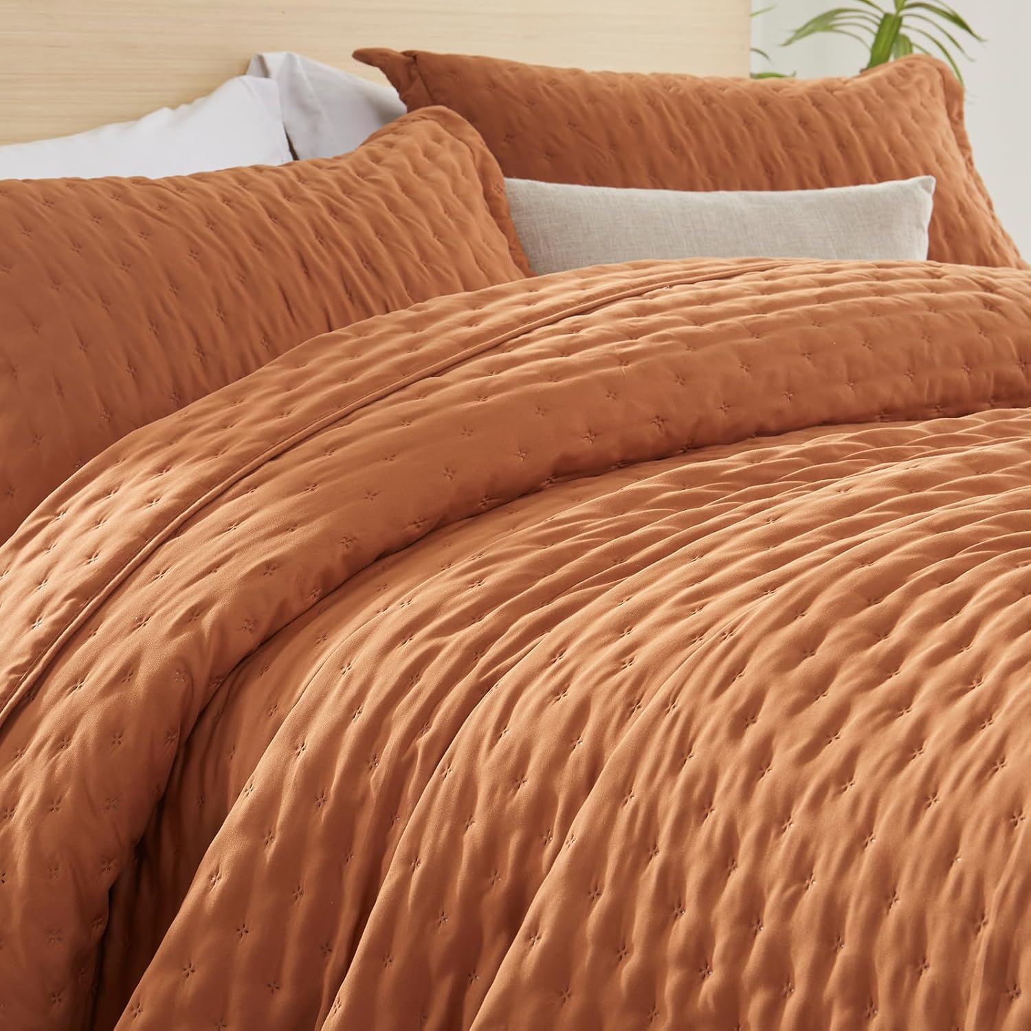 Juego de ropa de cama de 3 piezas, tamaño King, color naranja quemado, colcha de microfibra suave y ligera, 98 x 106 pulgadas con 2 fundas de