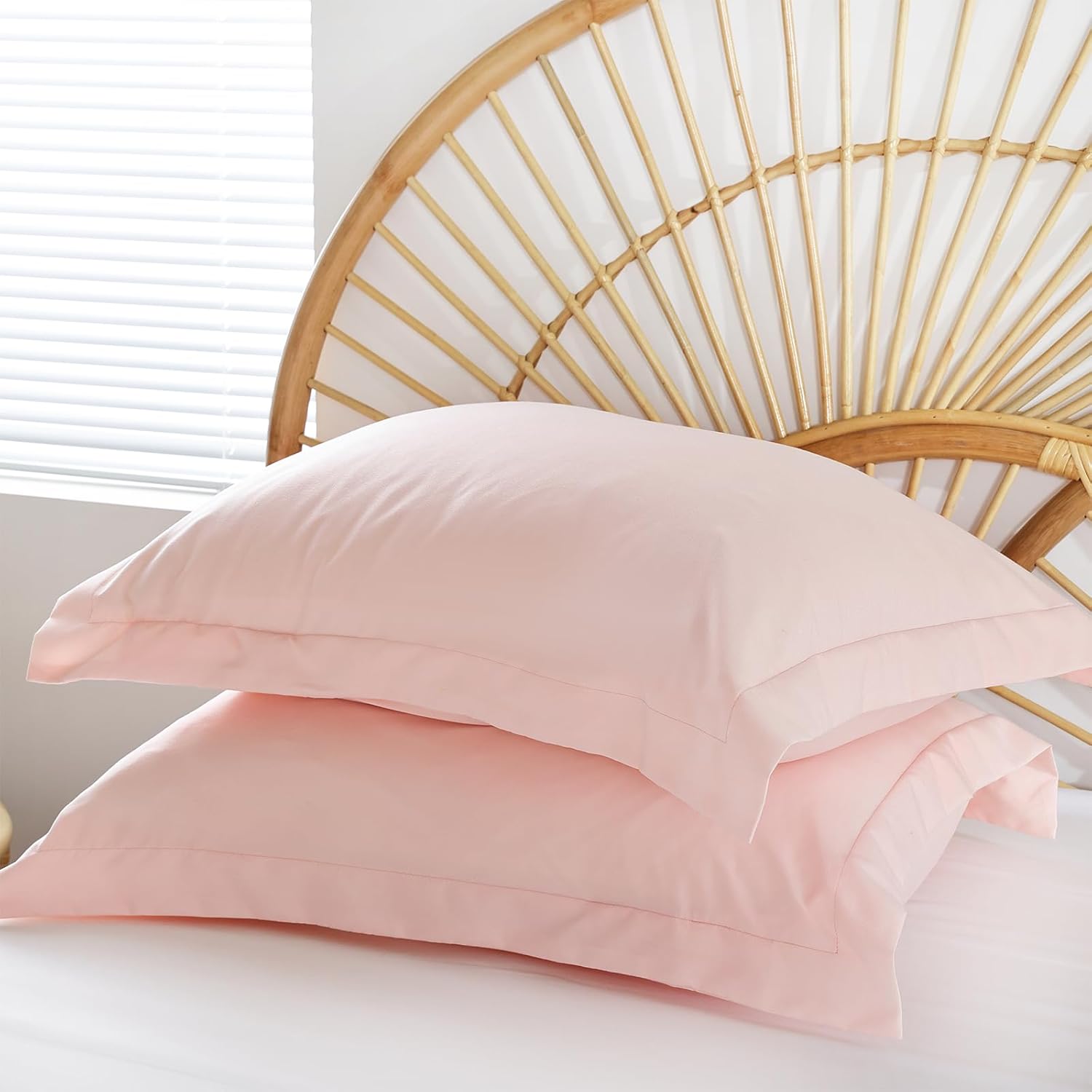Juego de edredón de tamaño King de 7 piezas, juego de edredón de cama en una bolsa, color liso, rosa, microfibra suave, juego de edredón King con