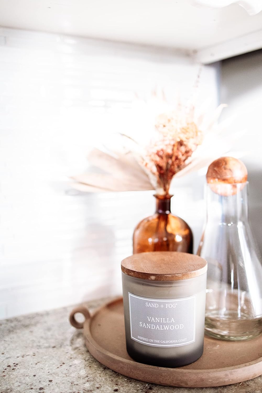 Sand + Fog Velas perfumadas  Vainilla de Tahití  Aromas y tamaños adicionales  3 mechas 100% algodón sin plomo  Velas de lujo para ambientar
