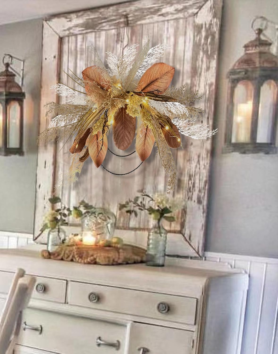 Coronas de otoño de 24 pulgadas con LED para decoración exterior de puerta delantera, pasto de plástico, hojas de magnolia, okra, vainas de loto,