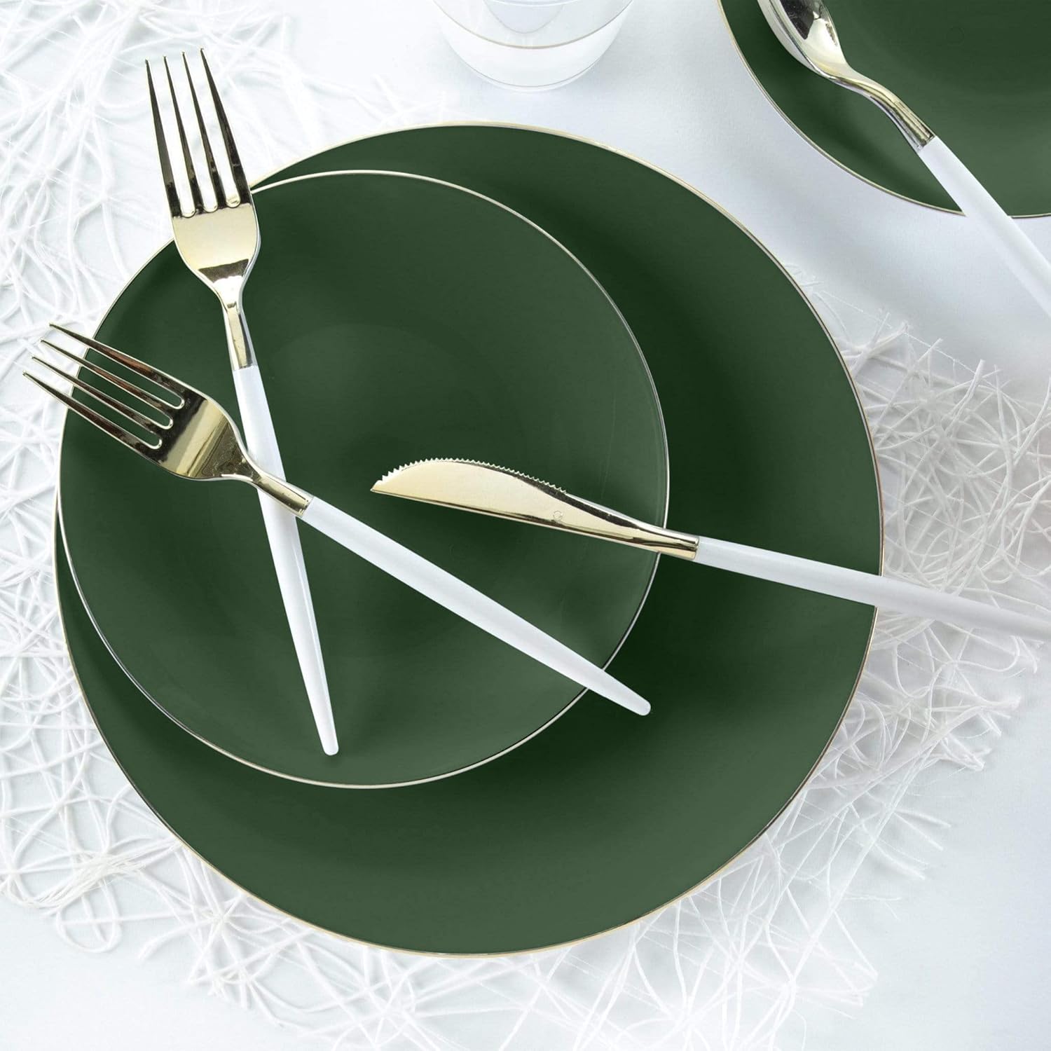 LUXE PARTY NYC – Juego de 30 platos de plástico para vajilla  Desechables  10.25 pulgadas  Plato de cena  Artículos de fiesta  Suministros para