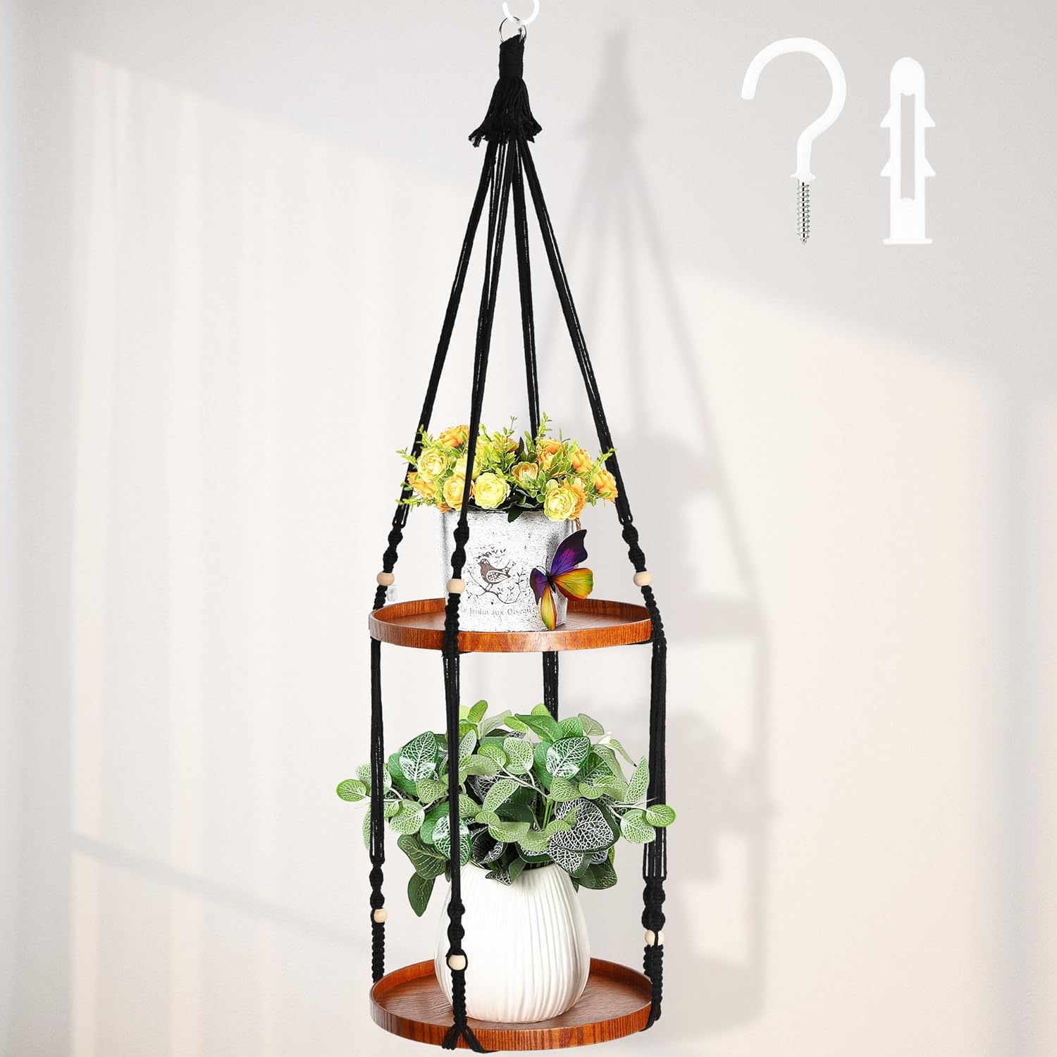 Hiboom Colgador de plantas de 2 niveles para interiores y exteriores, con 2 bandejas de madera maciza, estante colgante de macramé para decoración