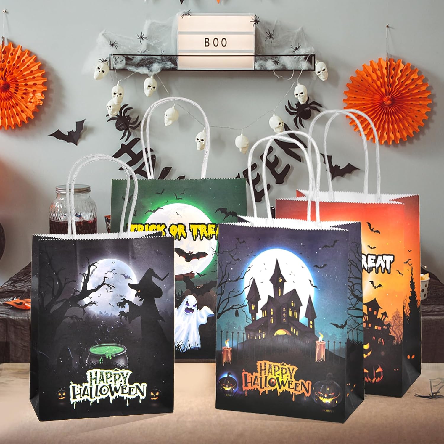 OGLARING – 24 bolsas de papel de regalo de Halloween, pequeñas bolsas de dulces de Halloween con asa, bolsas a granel para dulces o trucos para