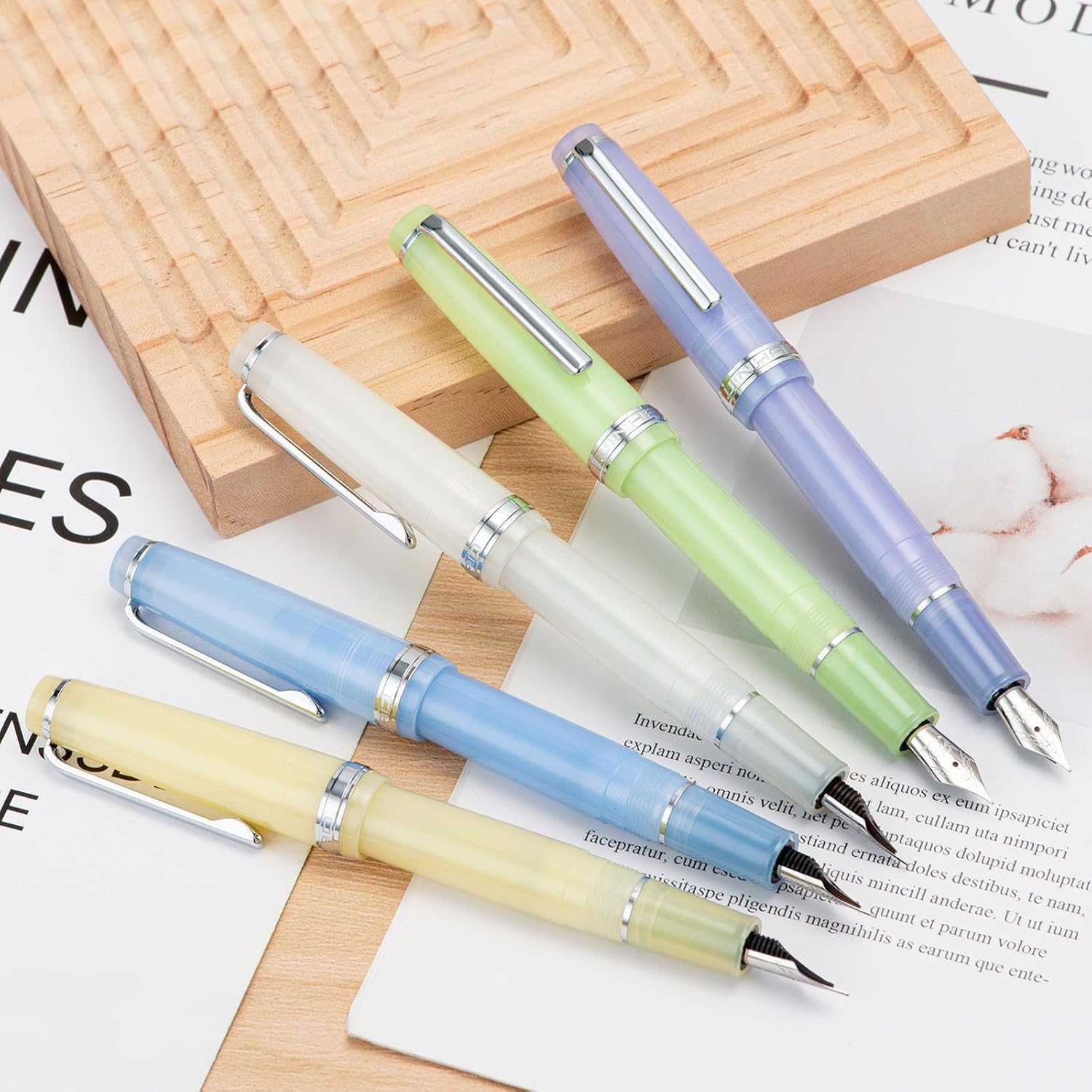 Jinhao 82 – Pluma estilográfica acrílica, punta extra fina iridio con convertidor de tinta, blanco marfil transparente, diseño clásico, bolígrafo de