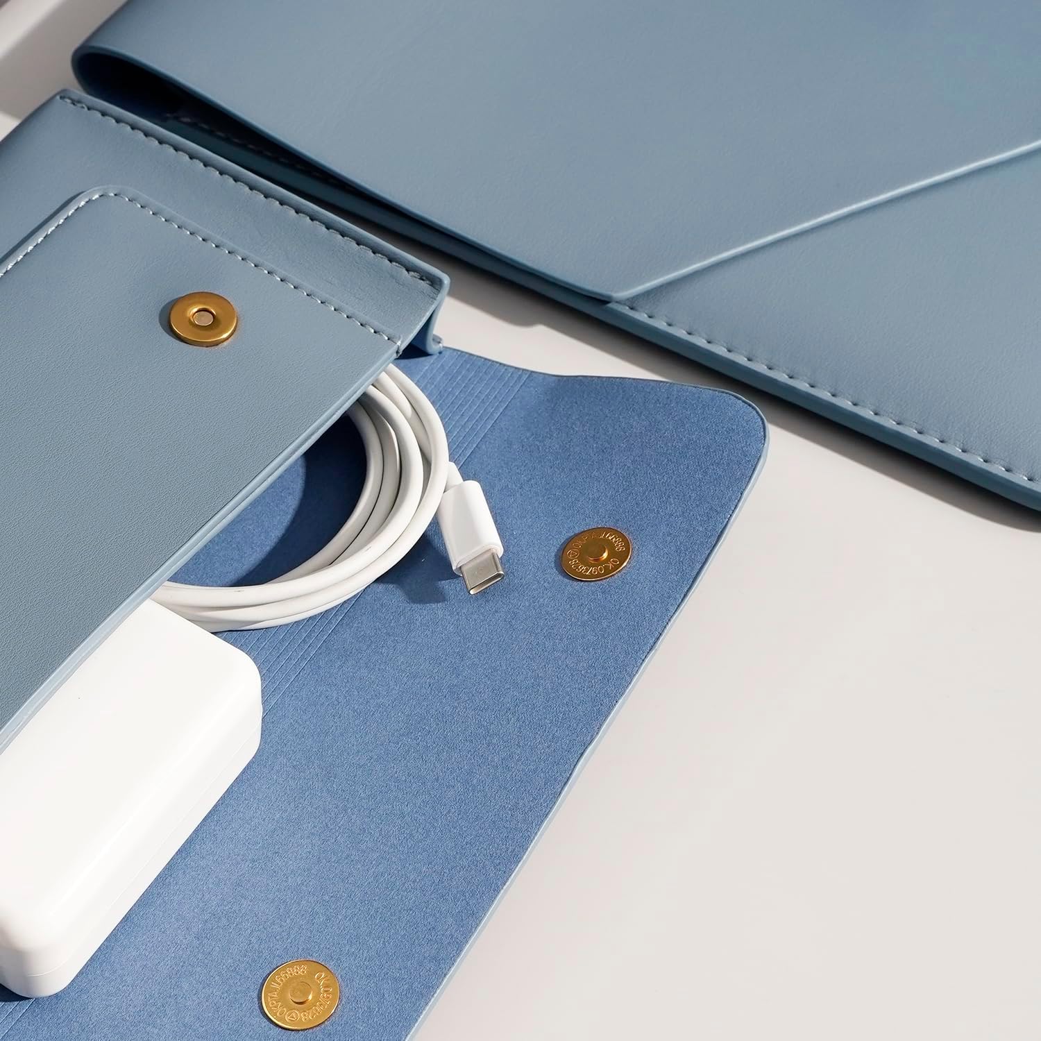 Benfan Funda de piel sintética para laptop de 13 pulgadas, compatible con MacBook Air M2, 13 MacBook Pro M2, Surface Pro 3, 4, 5, 6, 7, Dell XPS 13