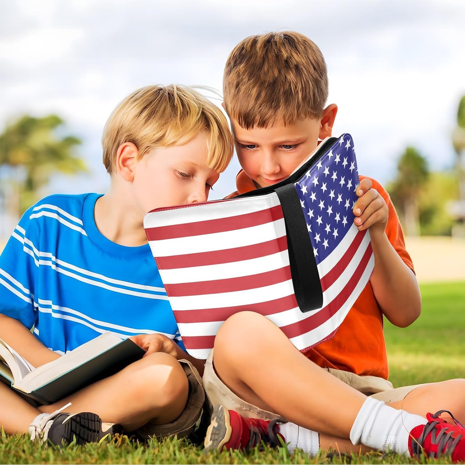 Carpeta de tarjetas coleccionables de Estados Unidos con 4 bolsillos con 50 fundas extraíbles, carpeta de álbumes de tarjetas de 3 anillos con