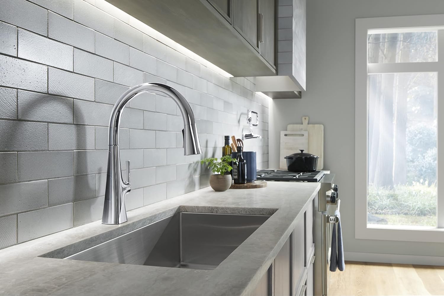 Kohler Graze – Grifo de cocina extraíble, grifo de fregadero de cocina con rociador extraíble, cromo pulido, K-22062-CP