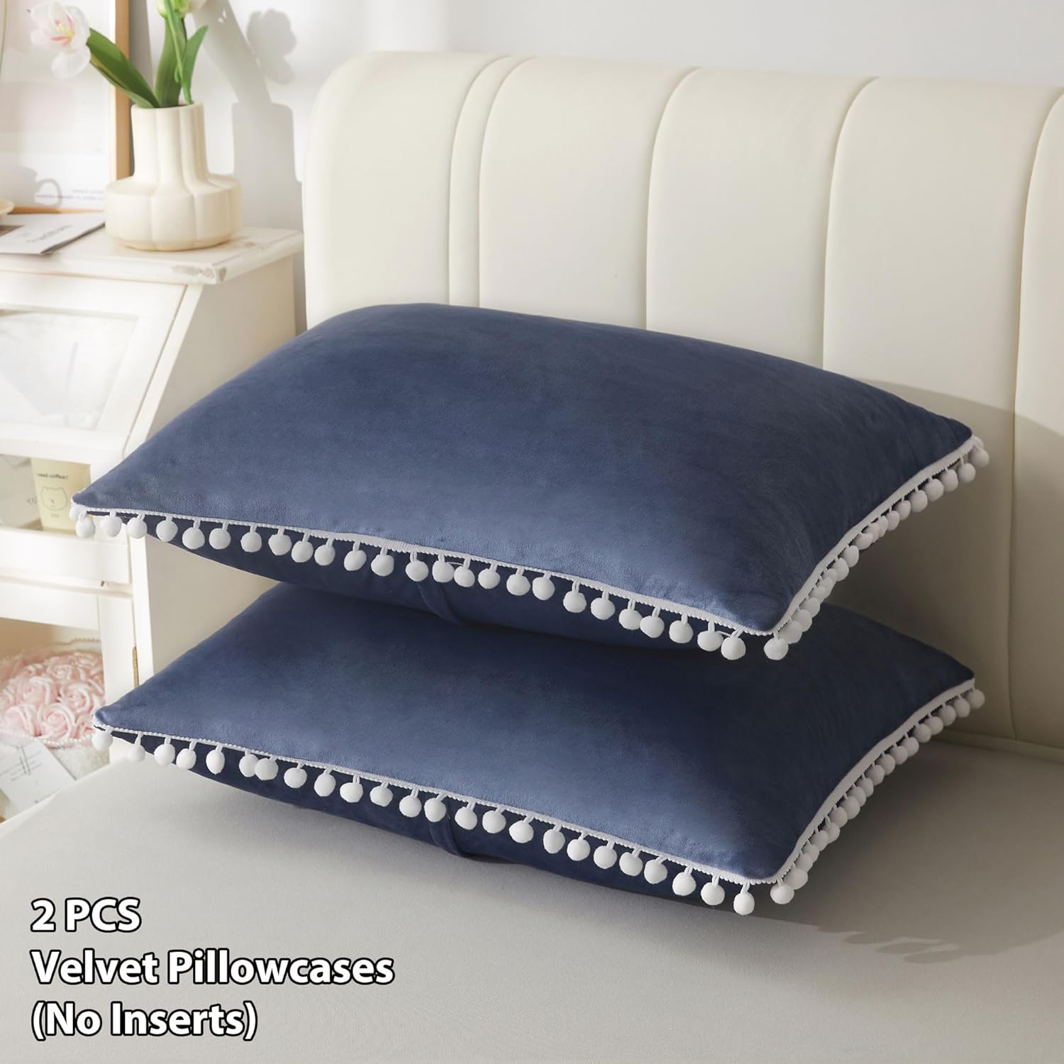 LIFEREVO Juego de 2 fundas de almohada de terciopelo suave con pompones, fundas de almohada decorativas con flecos, bonitas fundas de almohada con