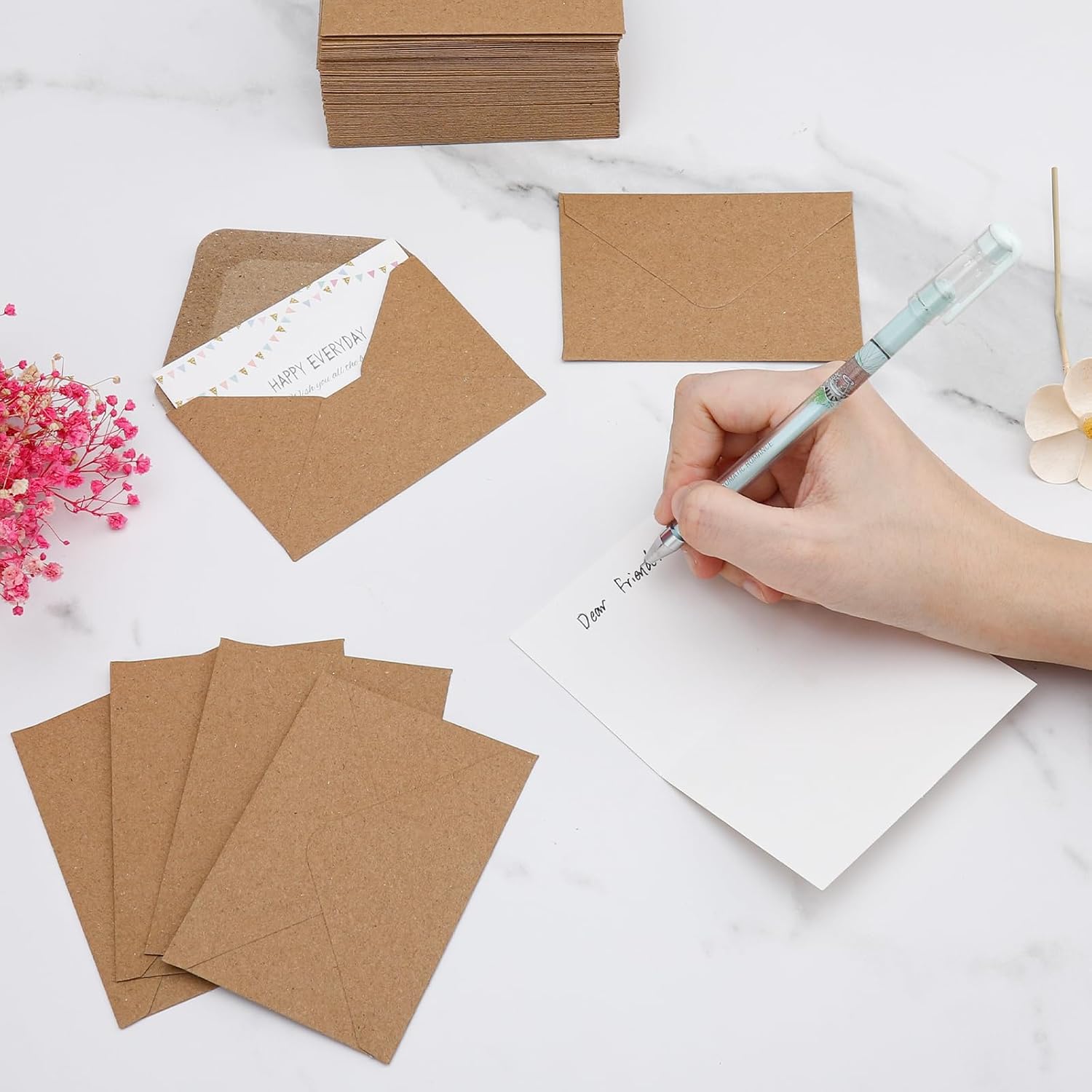 Paquete de 100 sobres pequeños de 4 x 2.75 pulgadas, sobres de papel kraft de 120 GSM, sobres pequeños de papel kraft para tarjetas de regalo,