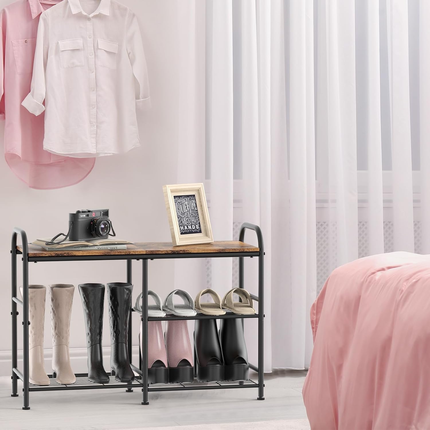 YBING Zapatero de 3 niveles para entrada, pequeño estante organizador de almacenamiento de zapatos de metal con banco de madera para 6 pares de