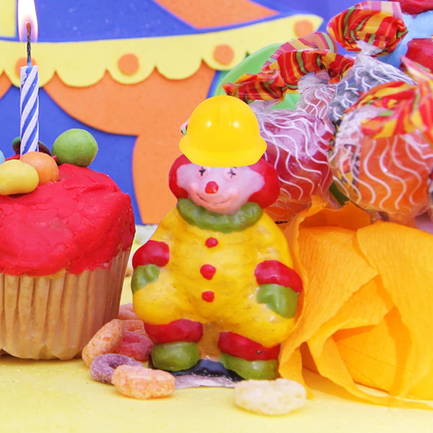 jojofuny Sombrero duro de construcción 40pcs Mini sombrero de construcción plástico mascota miniatura muñeca sombreros