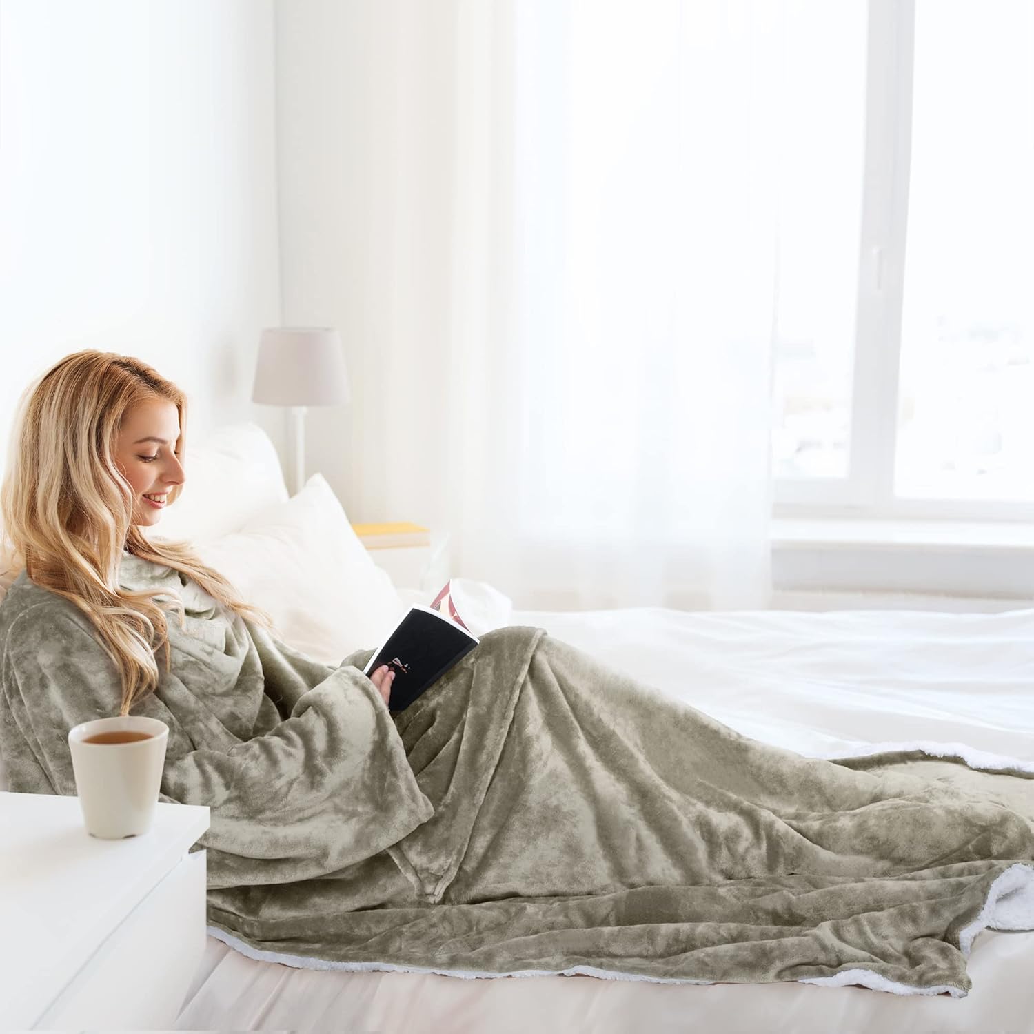 Catalonia Classic Manta de forro polar Sherpa con mangas, súper suave, cálida y acogedora, manta portátil de viaje, regalo para mujeres, hombres y