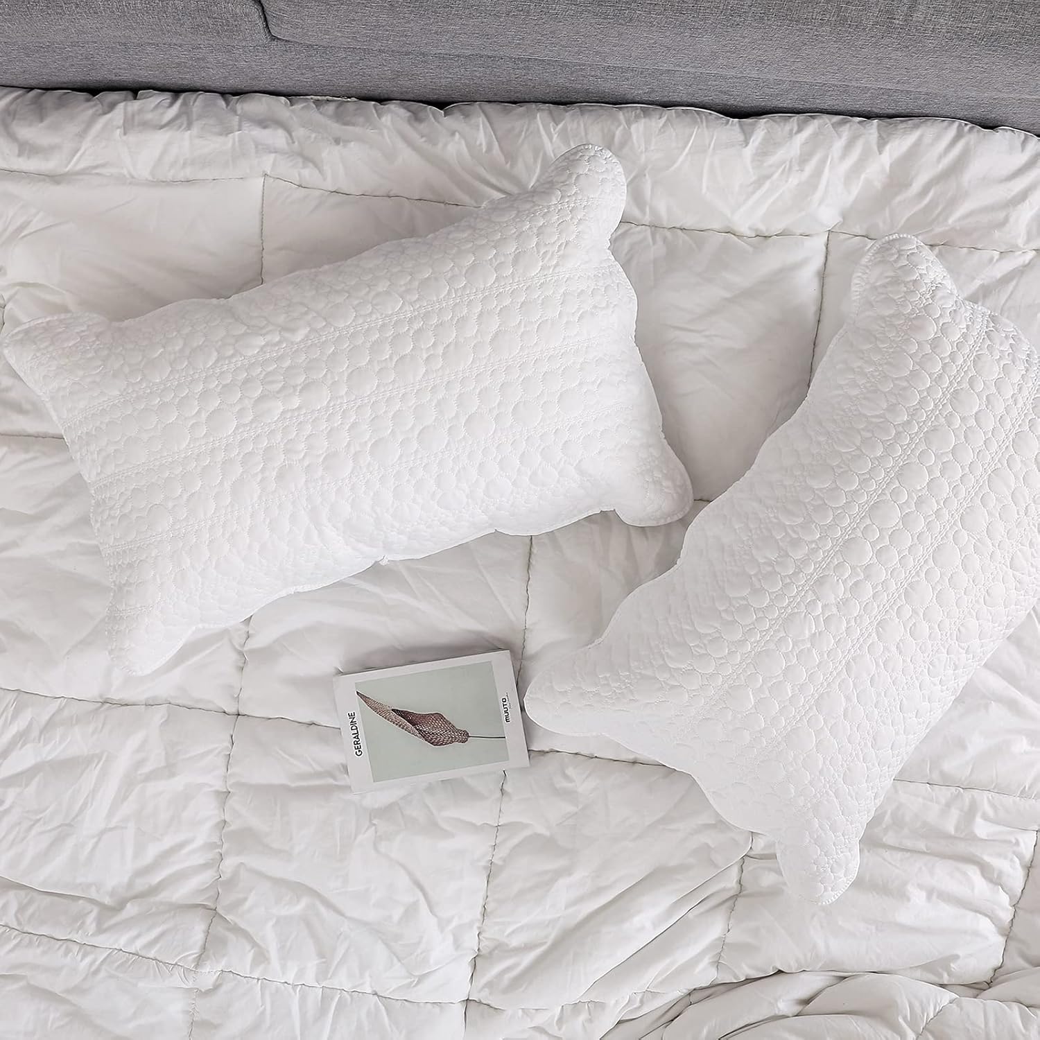 Juego de 2 fundas de almohada de tamaño estándar, ultra suaves y transpirables de 20 x 26 pulgadas, fundas de almohada acolchadas con cierre de