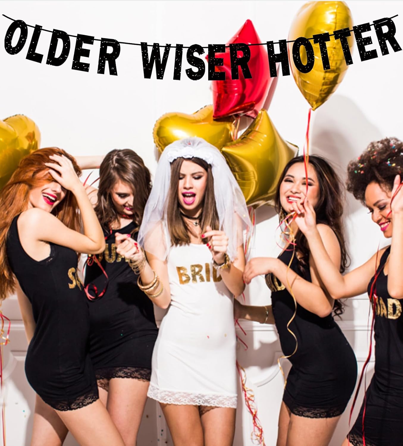Cartel negro con purpurina para fiesta de cumpleaños de Older Wiser Hotter, divertido y lindo cartel de guirnalda de cumpleaños para 30, 40, 50, 60,
