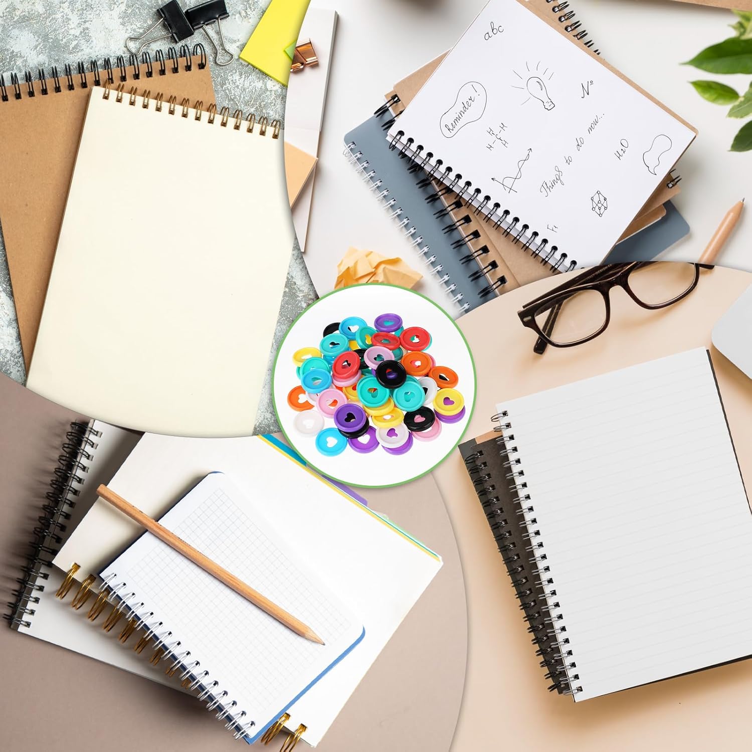 60 discos de plástico para carpeta de hojas sueltas, 10 colores de 1.4 pulgadas, discos expansores de plástico con forma de corazón de 1.4 pulgadas,