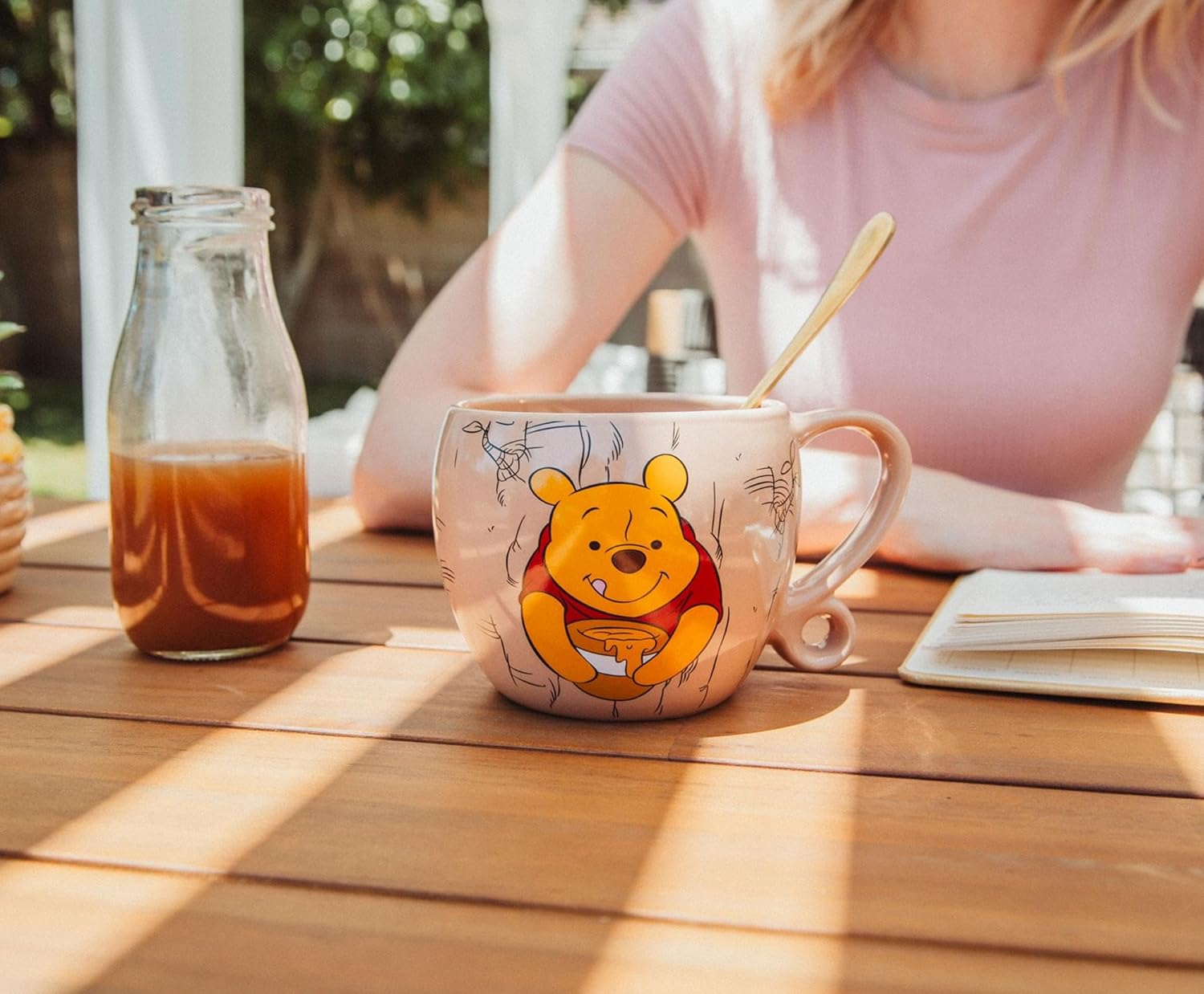 Disney Winnie the Pooh – Taza de café de cerámica con asa de bucle, taza para té, expreso, cacao, capacidad para 16 onzas
