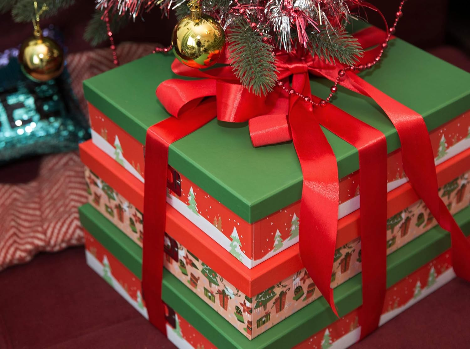 Soul & Lane Cajas de almacenamiento de cartón decorativas de Navidad (juego de 3) cajas de almacenamiento de fotos anidables con tapas, pequeñas