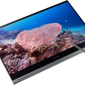 Samsung Chromebook – Laptop con pantalla táctil con bolígrafo, pantalla AMOLED UHD de 13.3, Intel i5-10210U, teclado retroiluminado, Wi-Fi Samsung Chromebook – Laptop con pantalla táctil con bolígrafo, pantalla AMOLED UHD de 13.3, Intel i5-10210U, teclado retroiluminado, Wi-Fi