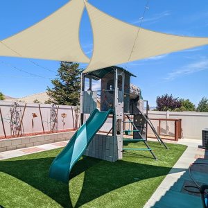 Coarbor Toldo tipo vela de 6 x 6 x 6 pies, para exteriores, resistente, triangular, tela para patio, jardín, terraza, pérgola, toldo beige Coarbor Toldo tipo vela de 6 x 6 x 6 pies, para exteriores, resistente, triangular, tela para patio, jardín, terraza, pérgola, toldo beige