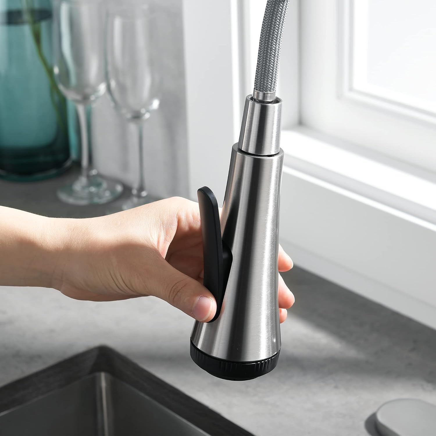 Grifo de cocina con rociador desplegable grifo de fregadero de cocina de arco alto, grifo de fregadero de una sola manija, grifos comerciales