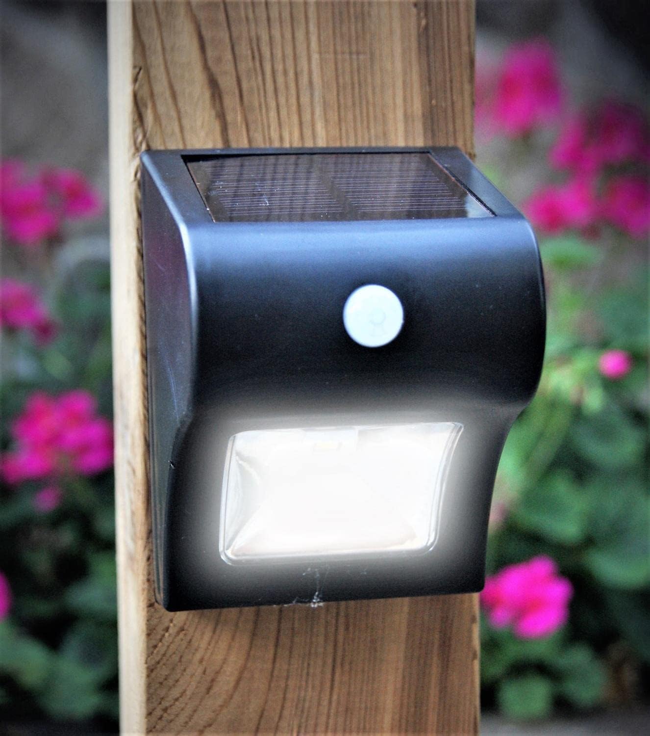 Classy Caps SL133 – Lámpara solar de pared y cubierta con sensor de movimiento, color blanco