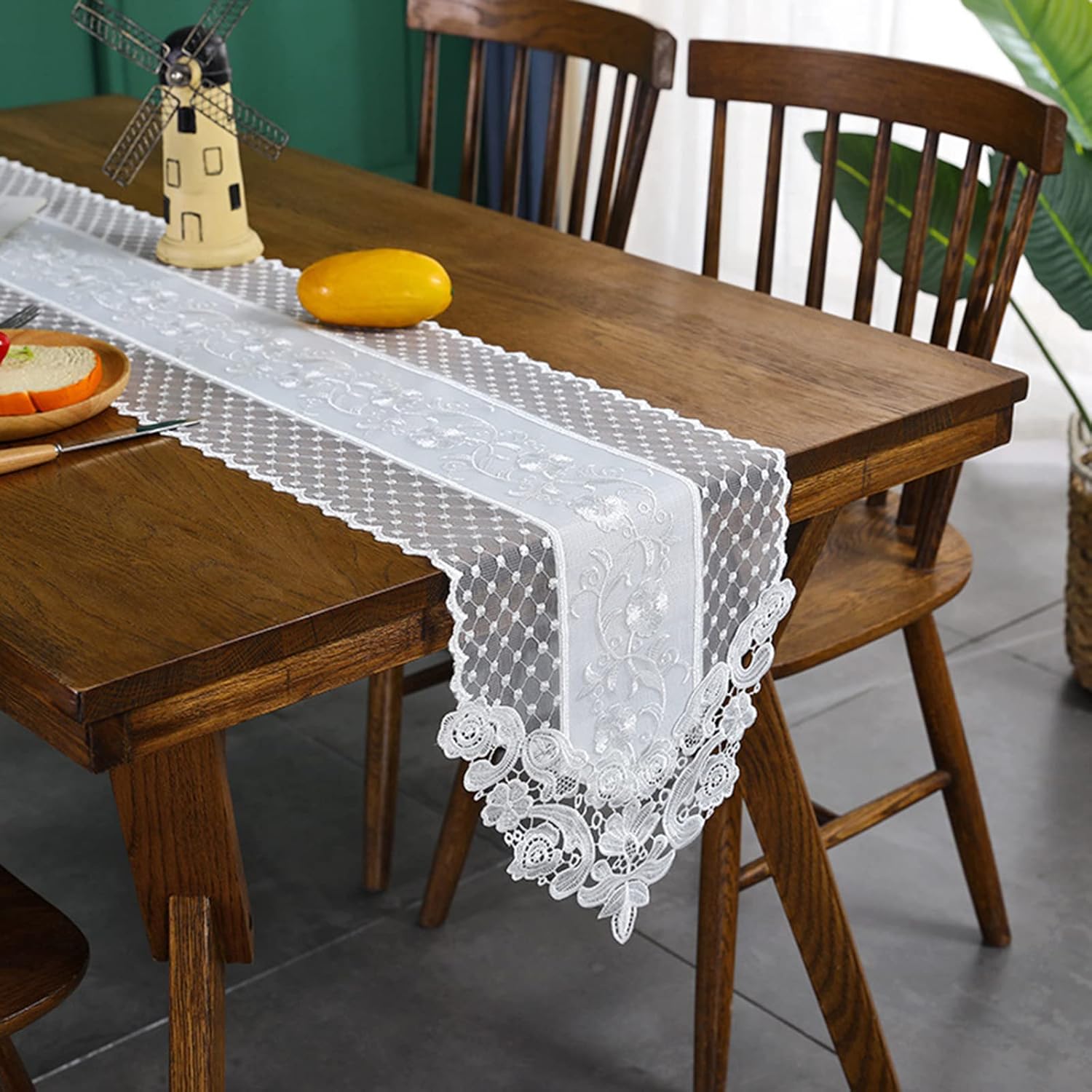 Camino de mesa de encaje blanco de 12 pulgadas por 122 pulgadas de largo, elegante mantel con exquisita flor para decoración de mesa rústica bohemia
