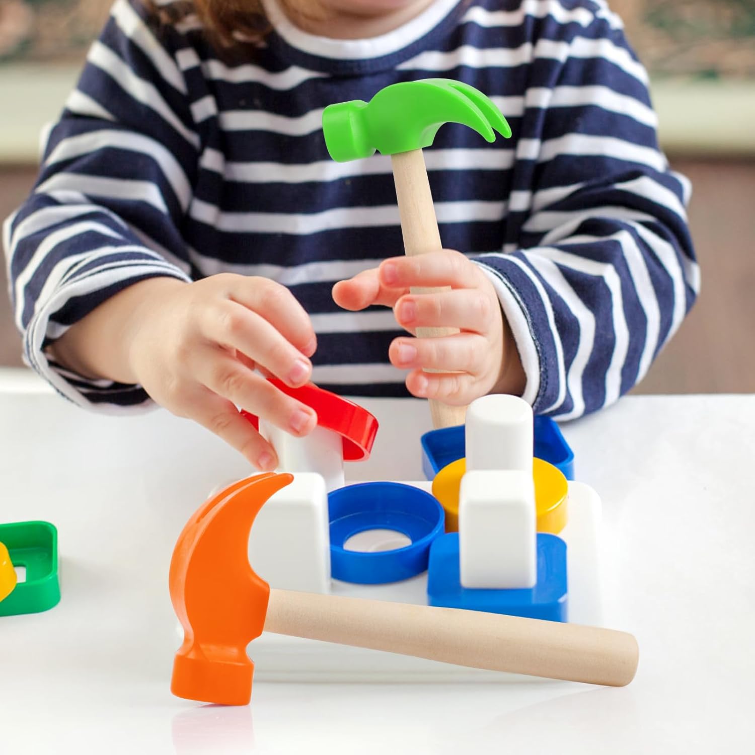Paquete de 2 juguetes de martillo de madera, martillos de simulación, herramientas de mantenimiento, juguetes educativos para niños, suministros de