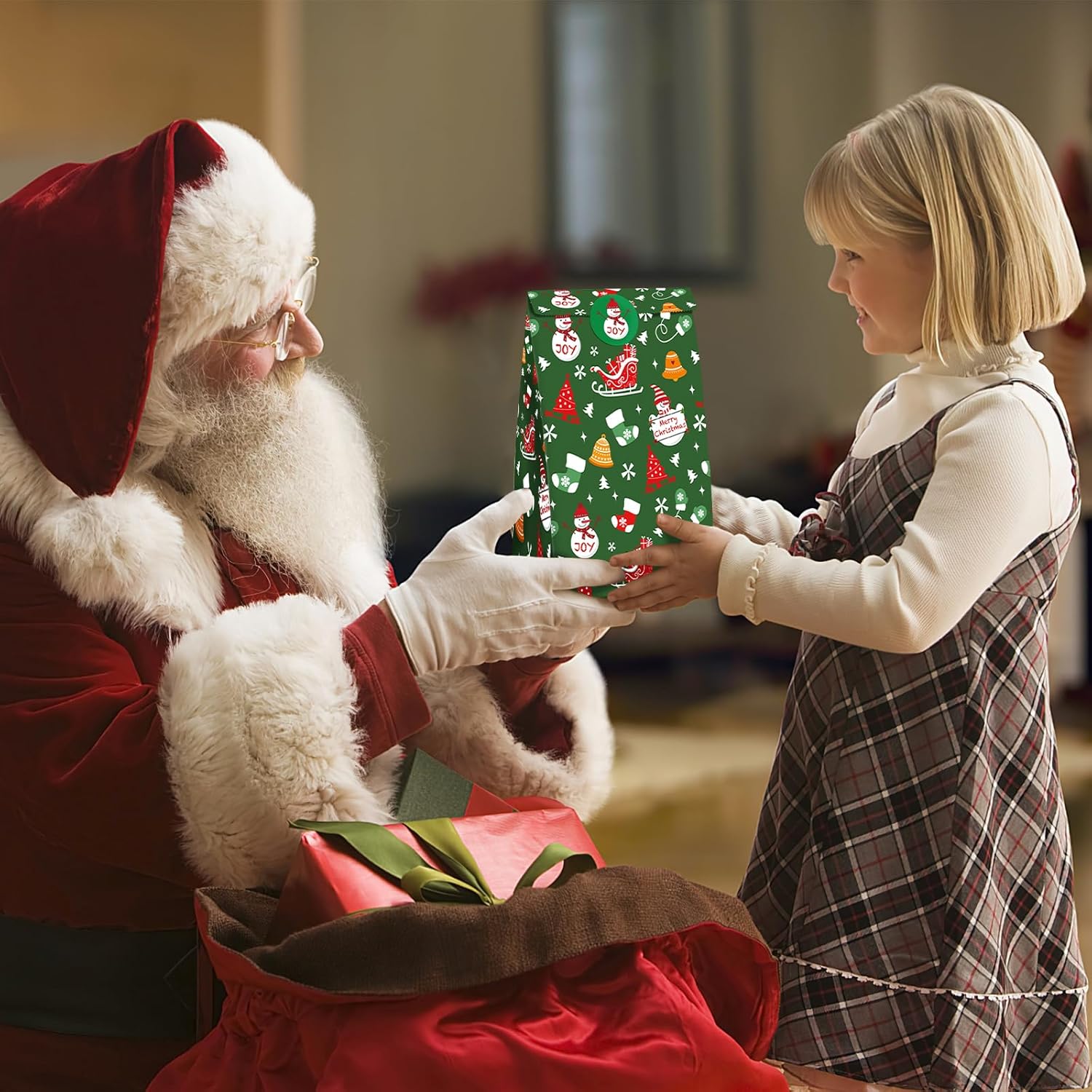 JOHOUSE 54 bolsas de regalos de Navidad, bolsas de regalo de Navidad con calcomanías de sellado, bolsas de regalo de Navidad para galletas,