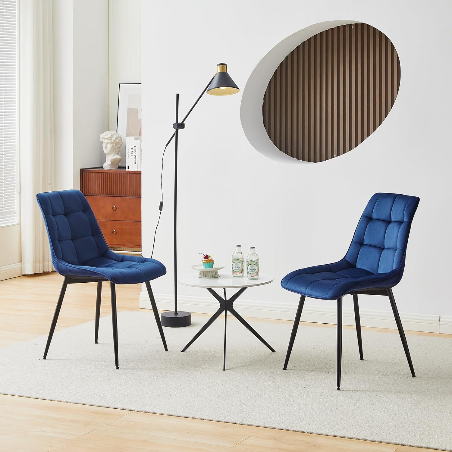 TUKAILAI Juego de 2 sillas de comedor de terciopelo, asiento y respaldo tapizados suaves y cómodos, silla auxiliar moderna de ocio con patas de