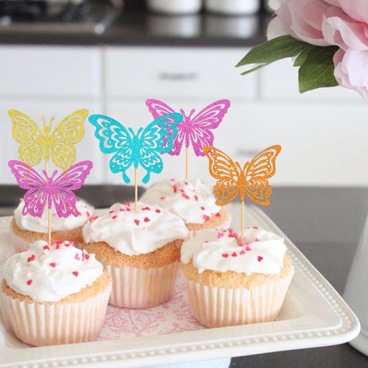Paquete de 24 adornos de mariposa para cupcakes ensamblados con diseño de mariposa, baby shower, boda, compromiso, despedida de soltera, para niños,