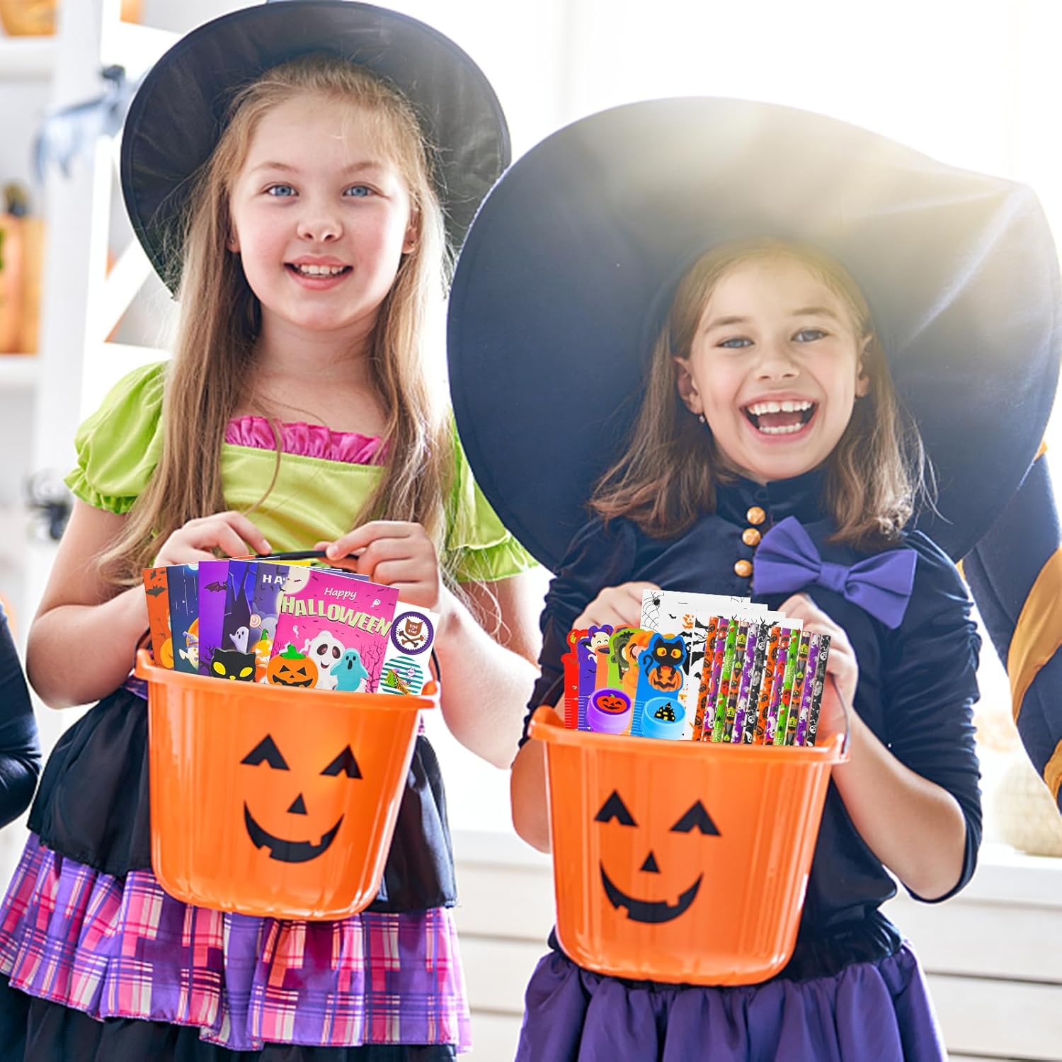 Juego de regalo de papelería de Halloween de 168 piezas, temática de Halloween para recuerdos de fiesta y premios, relleno de bolsas de golosinas de