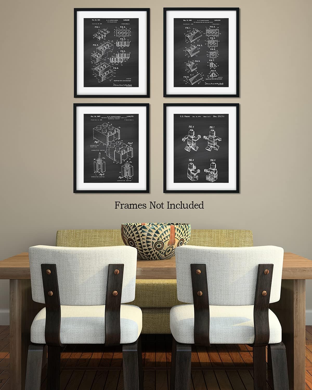 Govivo Legos Patent – Un conjunto de cuatro patentes de Lego – Impresiones decorativas de pared con fondos gris oscuro – ilustraciones sin marco