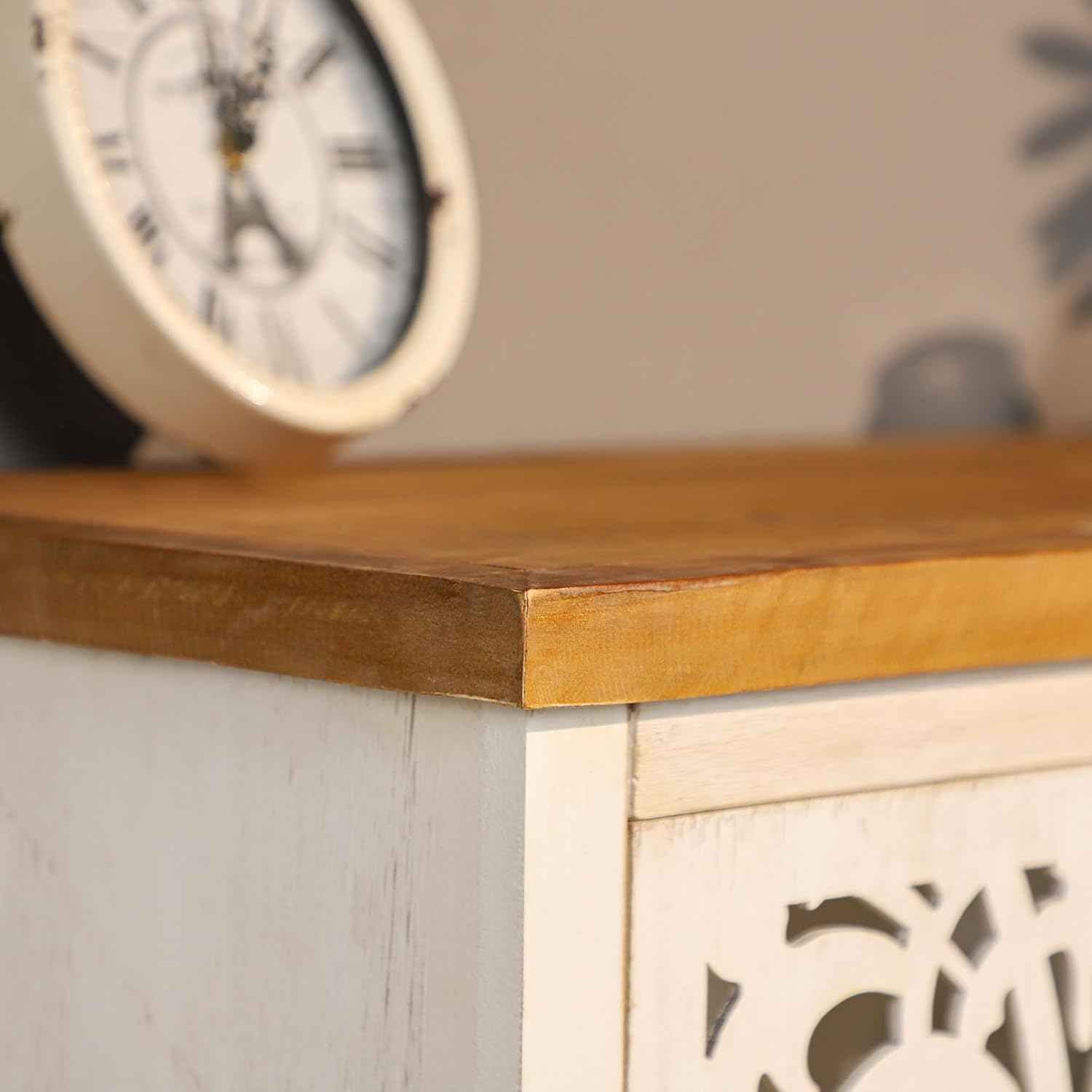 PHI VILLA Gabinete de acento blanco  Aparador de buffet pequeño con puertas Credenza Farmhouse Gabinete de almacenamiento