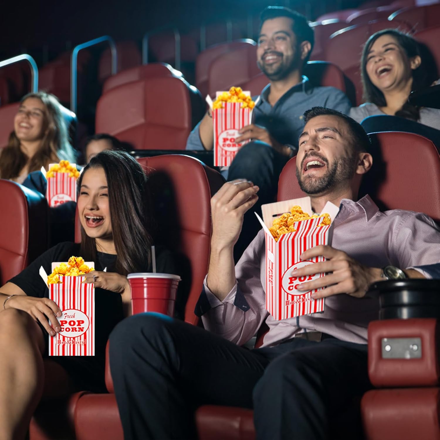 Bekith Paquete de 100 cajas de papel para palomitas de maíz, recipientes para palomitas de maíz, cubeta para fiestas de cine y noche de teatro