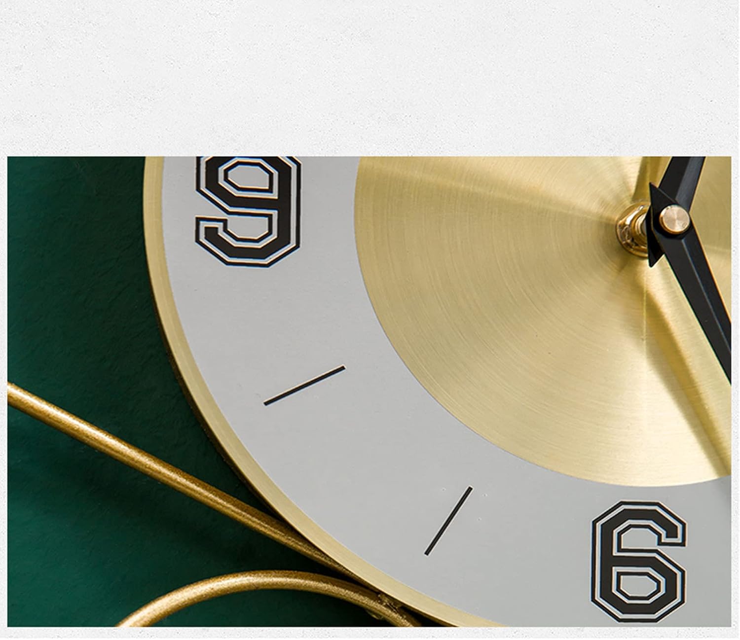 Wall Clock Modern Art Clock Large Metal Clock for Living Room, Modern Ginkgo Leaf Style 3D Art Decorative Gold Quartz Round Shape Silent Movement