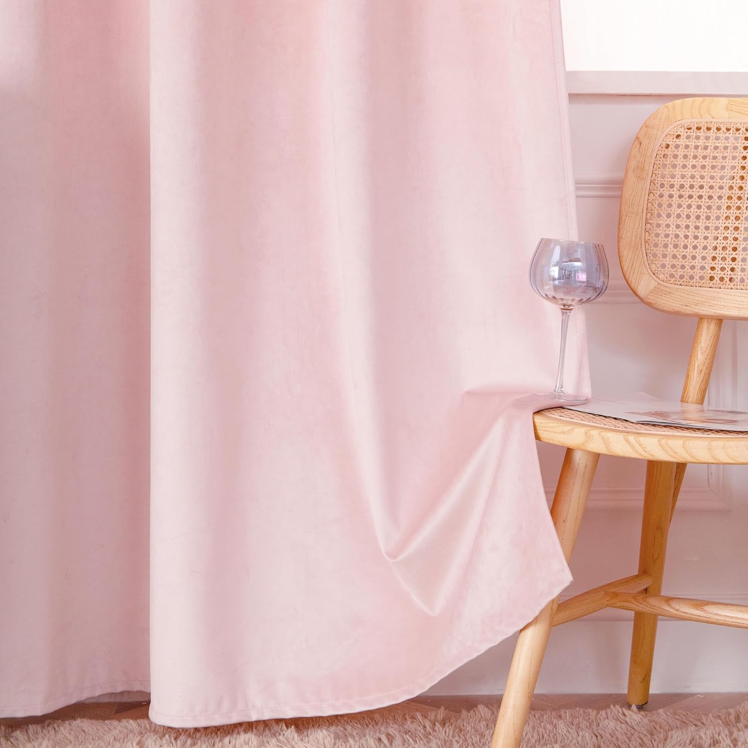 Cortinas de terciopelo rosa de 108 pulgadas súper suaves para decoración del hogar, juego de 2 paneles, cortinas de terciopelo con aislamiento
