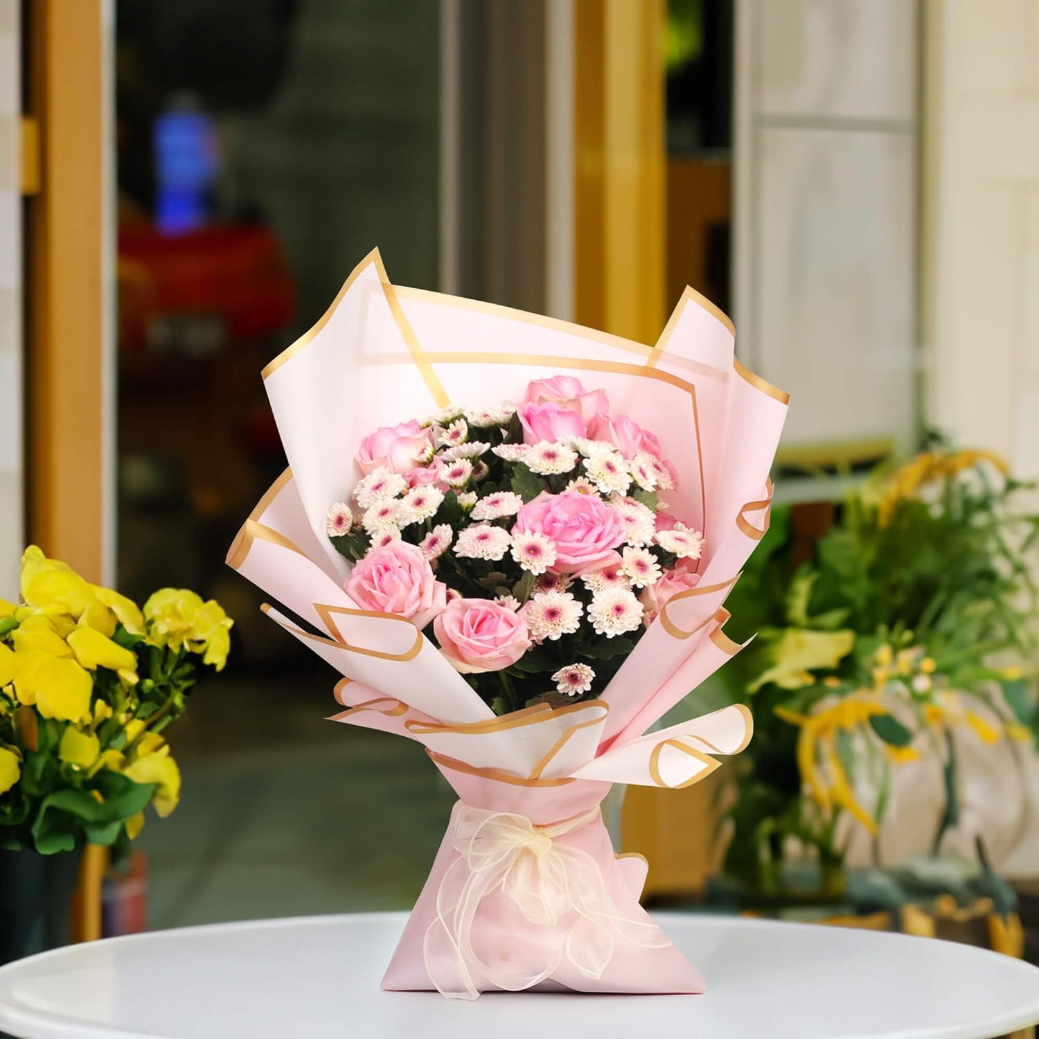 JOYIT 60 hojas de papel de regalo de flores rosadas, papel de regalo de ramo de flores con cinta y tarjetas, papel de flores impermeable para bodas,