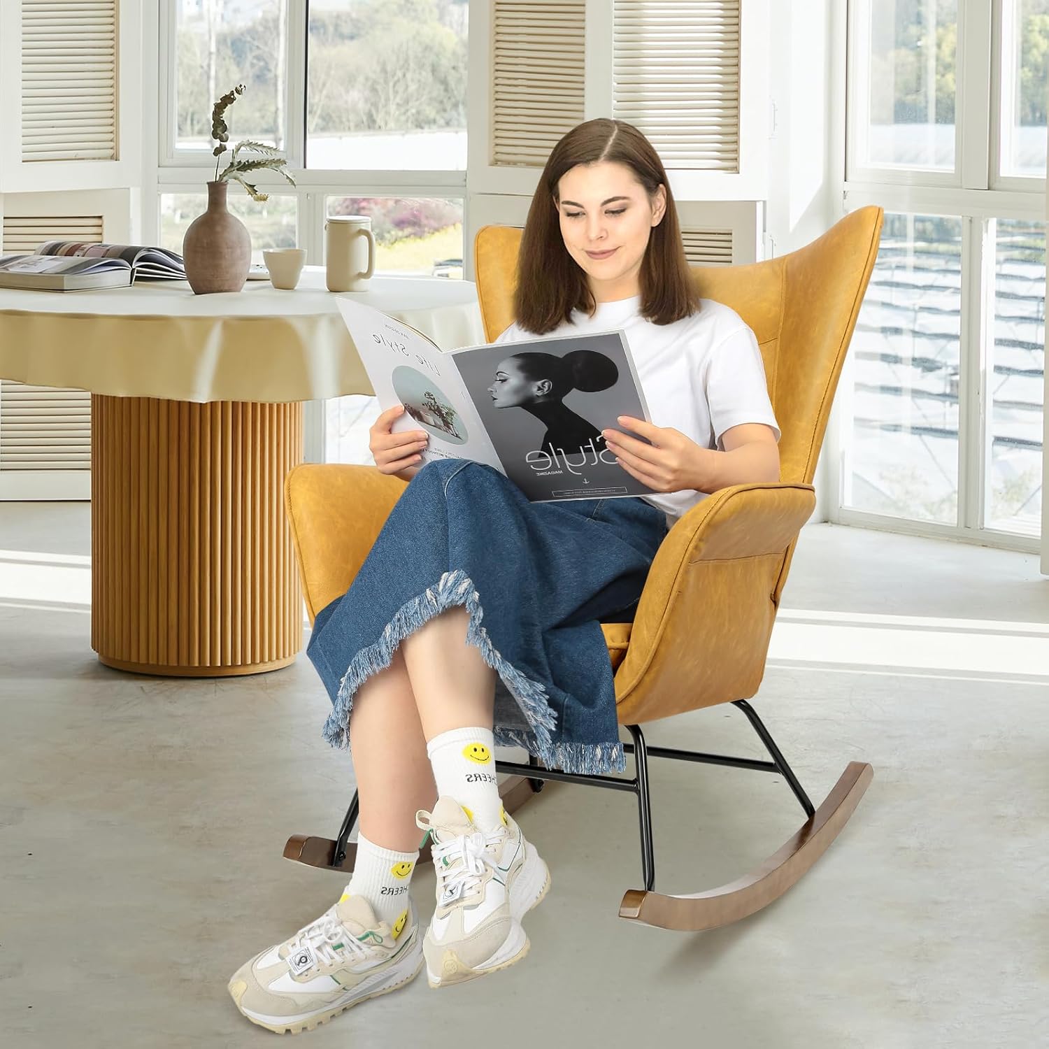 Mecedora de piel sintética, sillón moderno con respaldo alto, cómoda silla planeadora con asiento acolchado para guardería, dormitorio, sala de