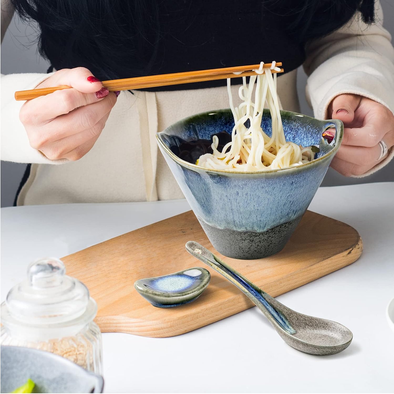 UNICASA – Juego de cuencos de ramen japonés con palillos, cucharas y reposos, 20 onzas de porcelana profunda de fideos juego de 2 para Udon, Pho,