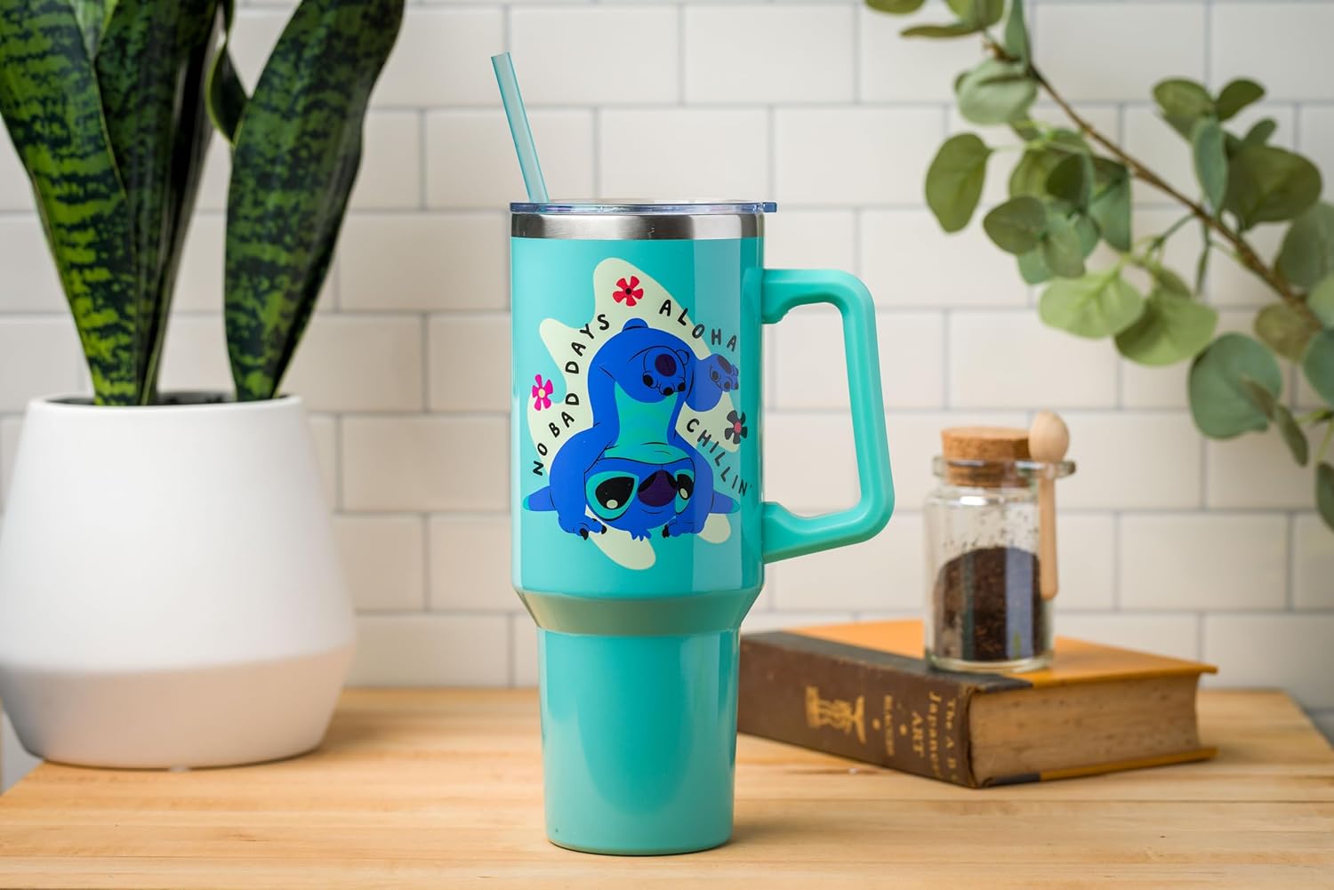 Silver Buffalo Disney Lilo and Stitch Aloha – Vaso de acero inoxidable con asa y pajilla, se adapta al portavasos estándar, 40 onzas