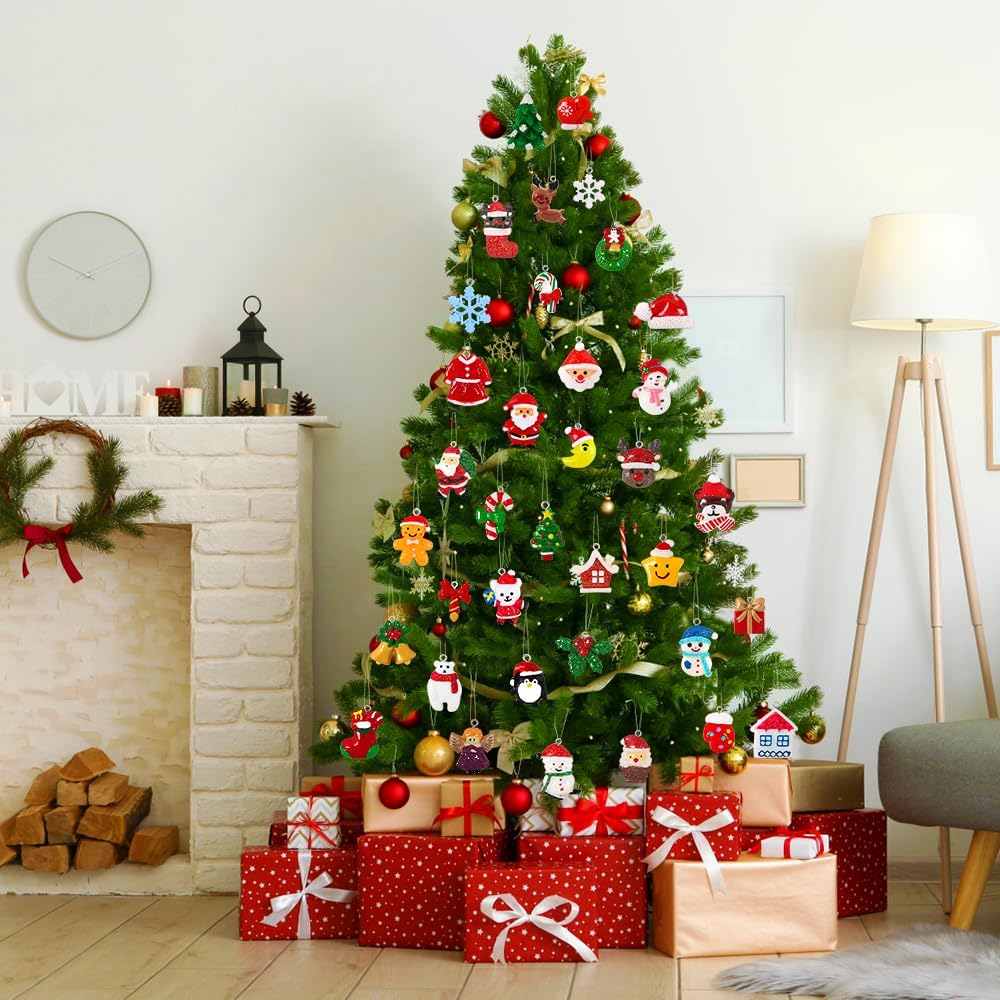 YUJUN Juego de 36 mini adornos de Navidad de resina para decoración de árbol de Navidad, pequeñas figuras en miniatura de resina para decoración de