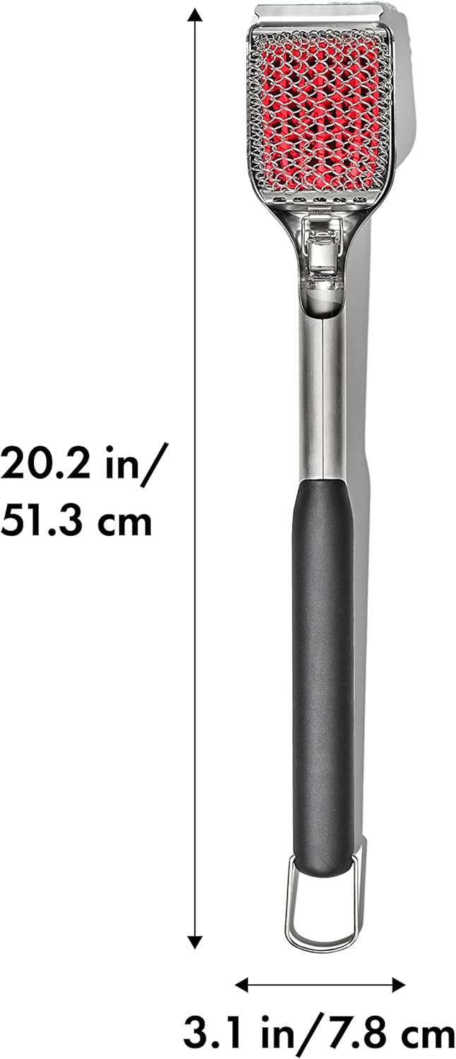 OXO Good Grips – Cepillo para parrilla de limpieza en caliente y buen agarre para asar a la parrilla en frío