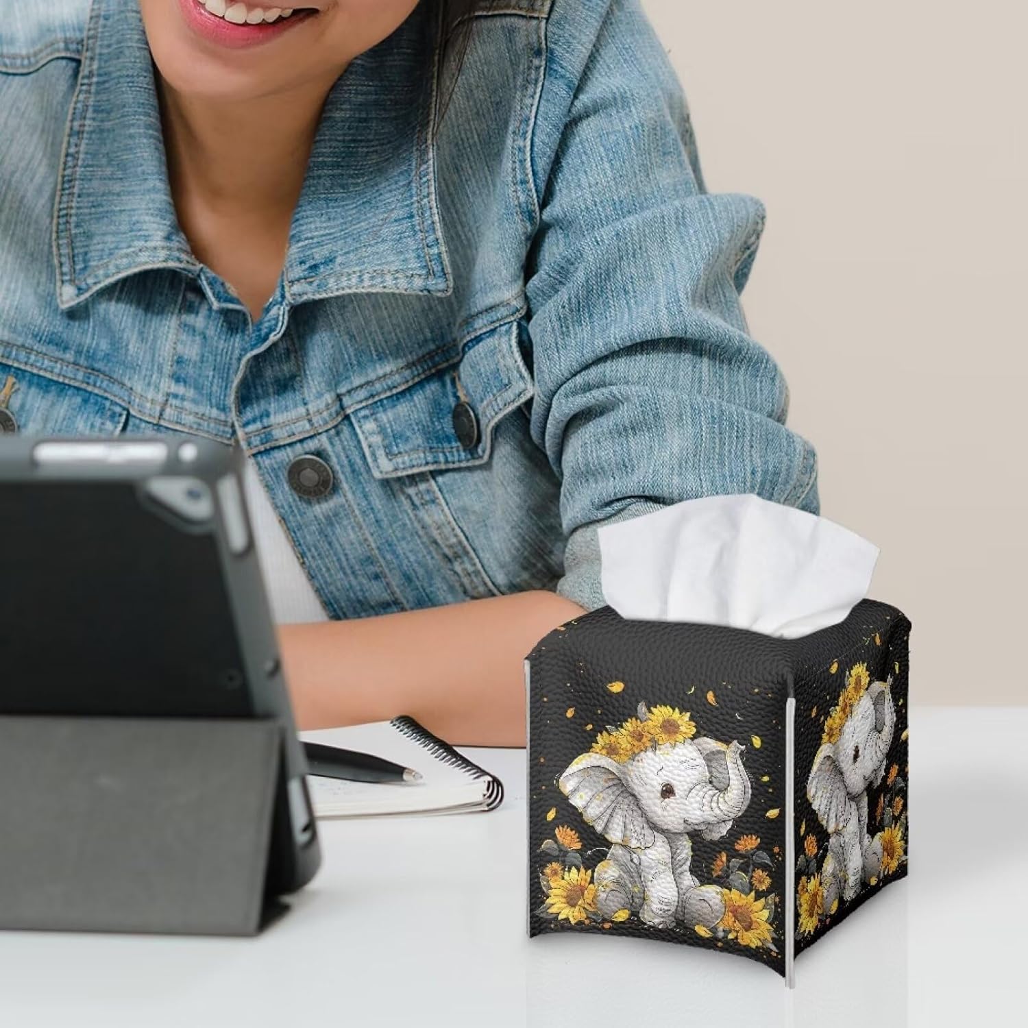 ZFRXIGN Funda cuadrada para caja de pañuelos de girasol y elefante, con cinturón inferior, pañuelos decorativos, cubierta de cubo para encimera de