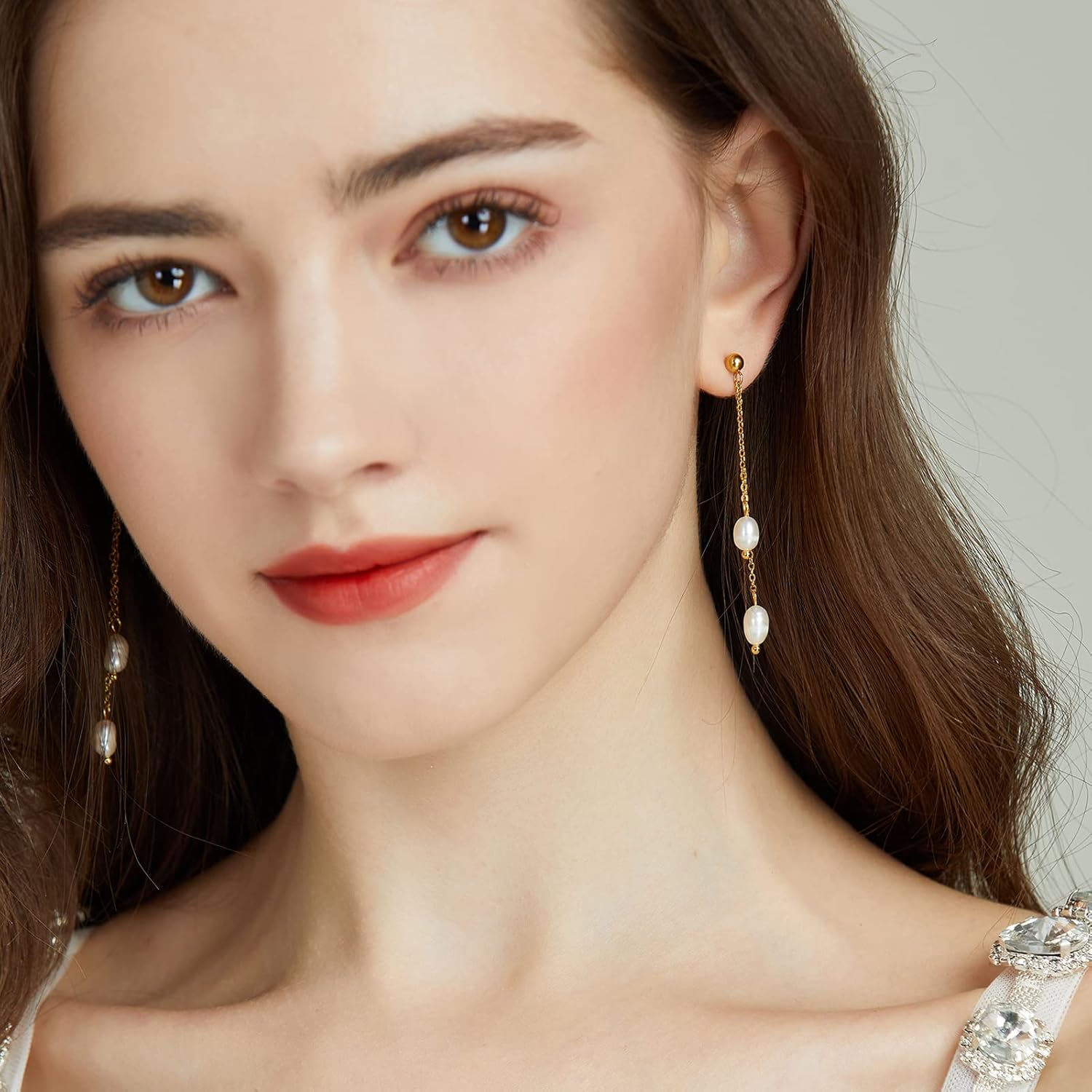 Pearl Tassel Earrings for Women Gold Pearl Drop Earrings Dangling Long Pearl Dangle Earrings for Brides Bridesmaid Prom Anniversary