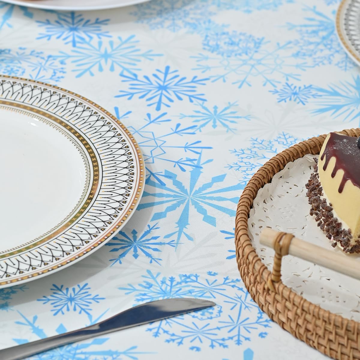 HAORUI Faldones de mesa, manteles rectangulares resistentes a las arrugas, con volantes elásticos para banquetes, bodas, fiestas