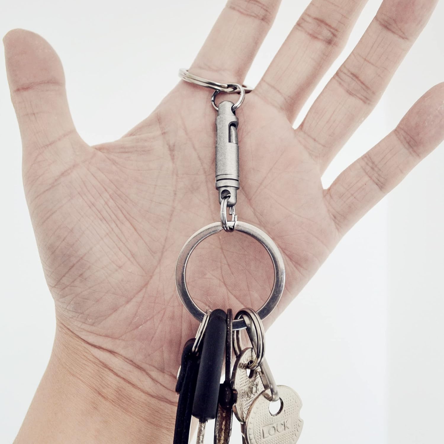 WANERSEN Llavero de titanio de liberación rápida desmontable con anillos divididos EDC Breakaway Llavero para hombres o mujeres